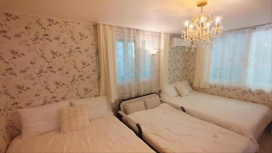 Melbie House - 4beds, Party, Game Room, Board Game, Ott * Seoul